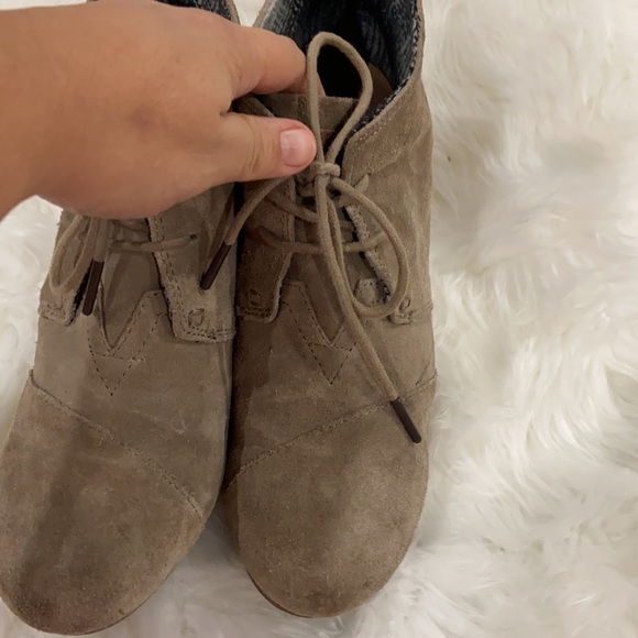 Toms tan suede wedge bootie - Picture 7 of 7